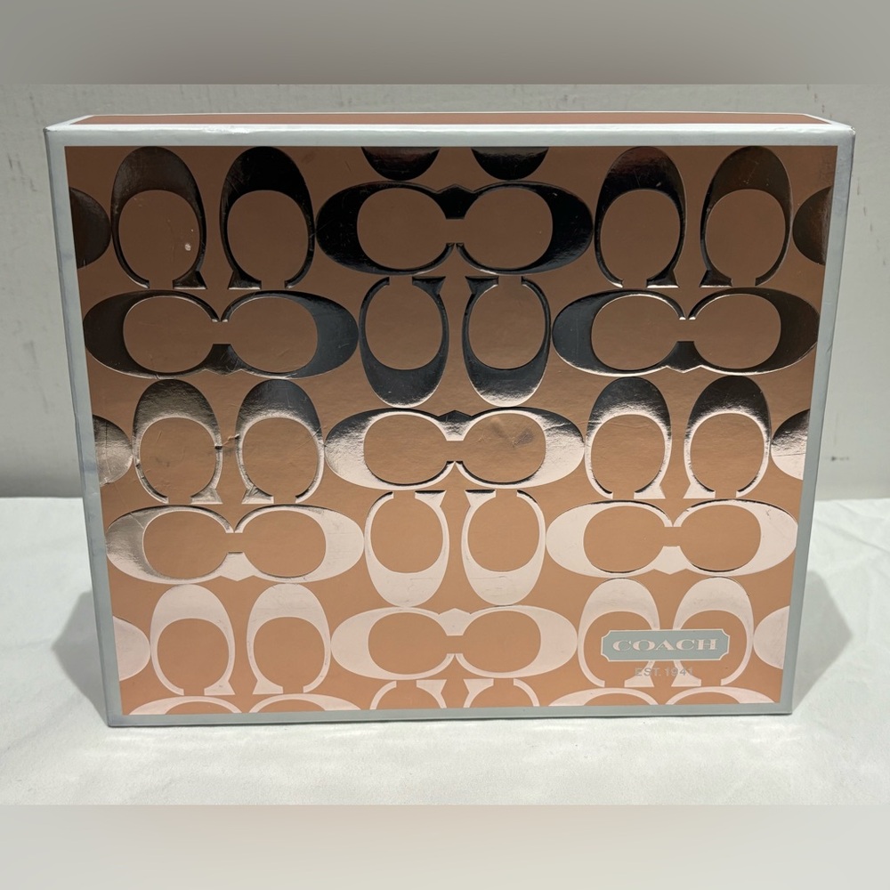 Coach Love Fragrance and Lotion Set in Gold and Silver - Picture 2 of 7